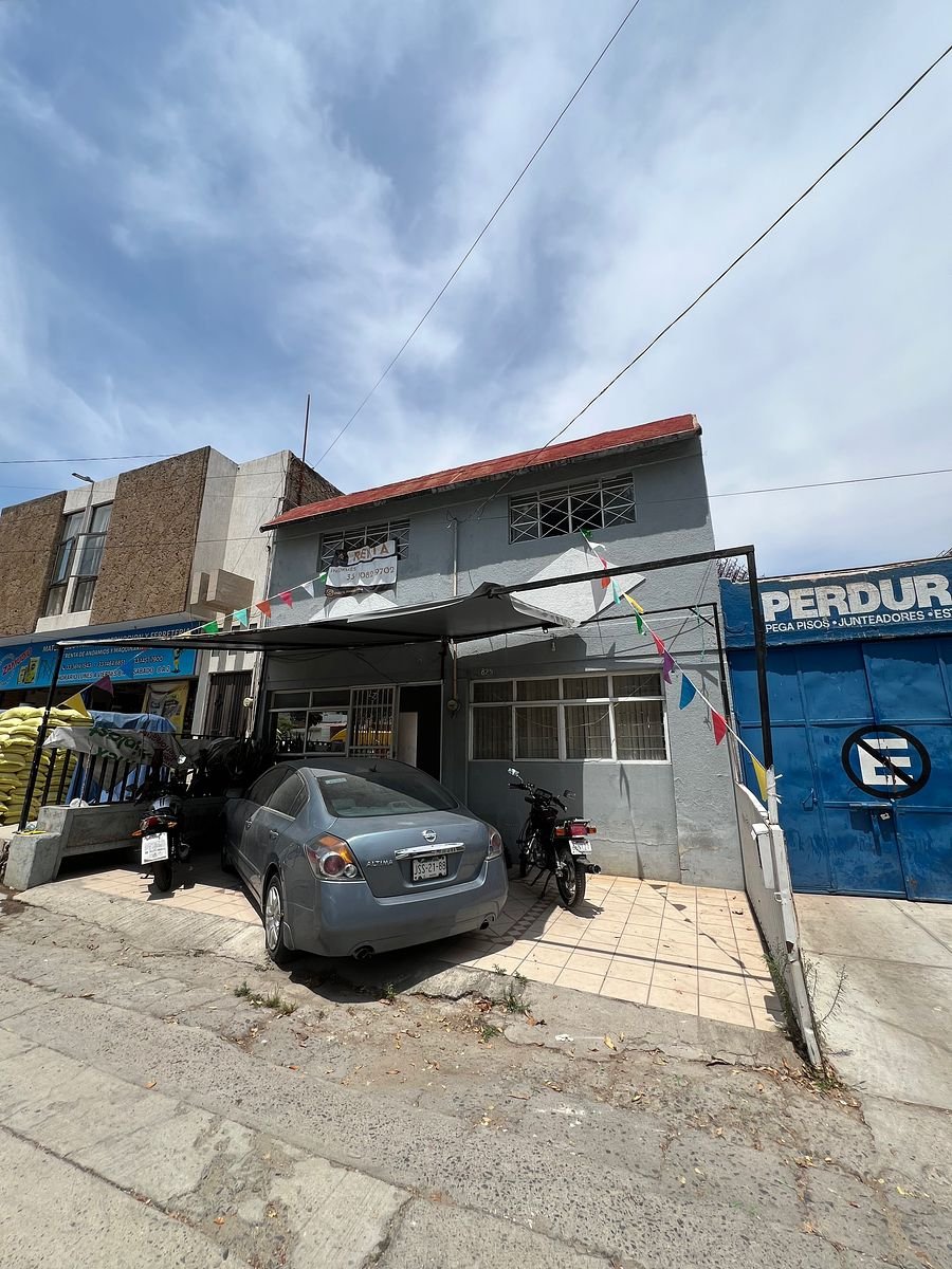 CASA EN RENTA EN ALCALDE BARRANQUITAS, GUADALAJARA CENTRO