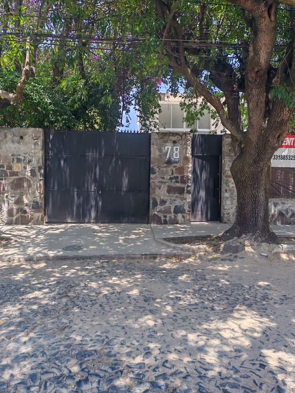 Casa en renta en Las Fuentes