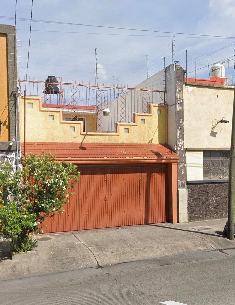 Casa en Renta en Reforma - Calzada del Ejército 79