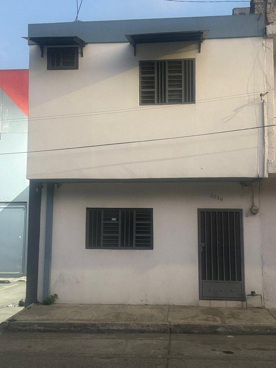 Casa renovada en colonia Del Sur