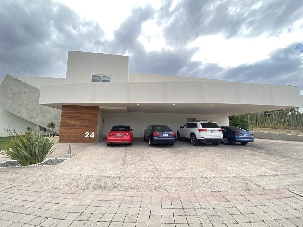 Casa en Venta en Jurica. Regency Club