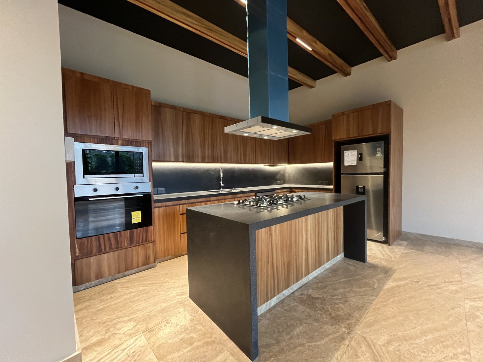 Casa Nueva de Lujo en Venta: Lomas de Tlapexco 96, Lomas de Vista Hermosa