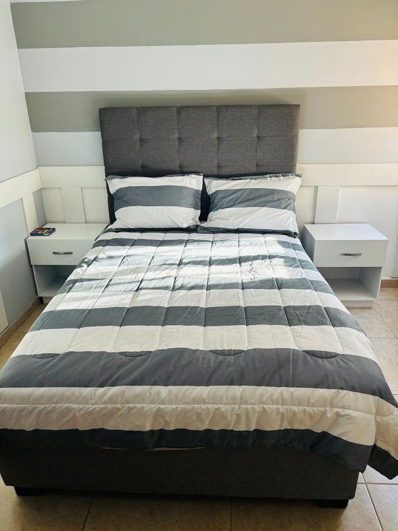 DEPARTAMENTO AMUEBLADO Y EQUIPADO EN PUERTA REAL CORREGIDORA, QUERÉTARO.