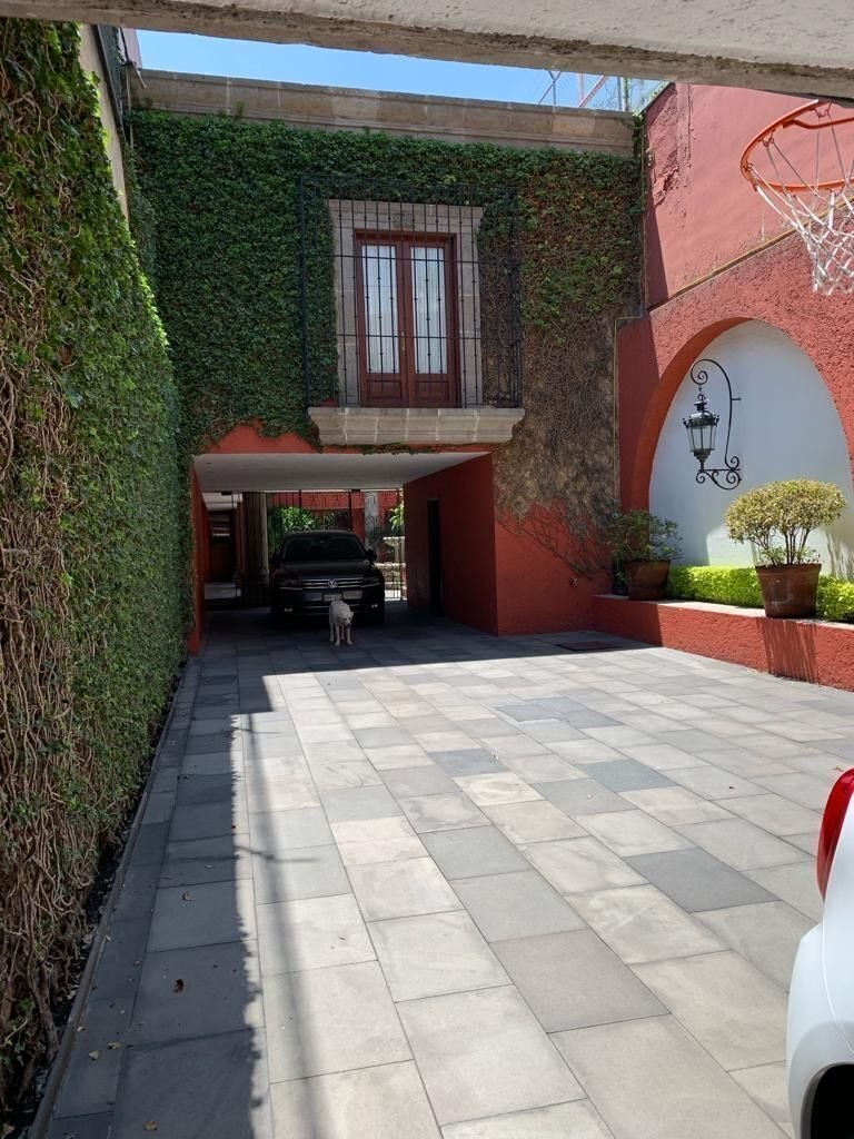 Casa estilo de colonial, en venta en San Ángel · foto 2