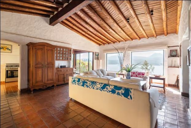 Casa en venta en Valle de Bravo · foto 2