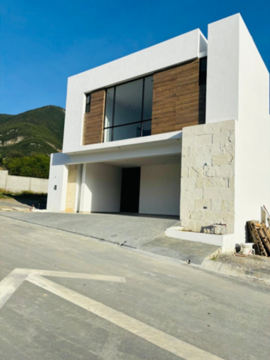Casa nueva en venta Pedregal de la Montaña · foto 2