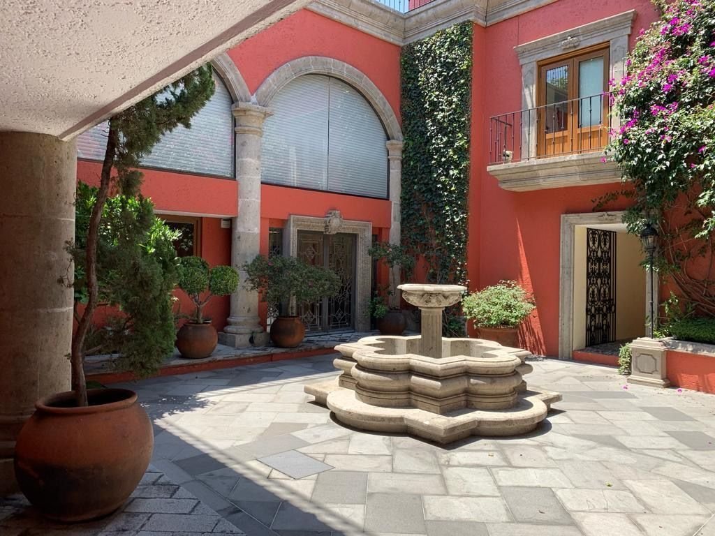 Casa estilo de colonial, en venta en San Ángel · foto 4