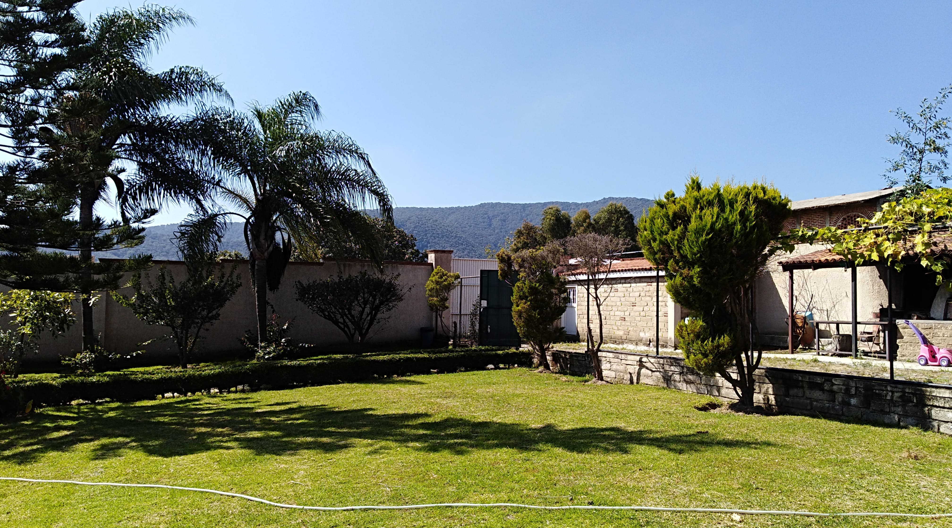 Hacienda en venta en Prol.,Mariano,Otero Kilómetro 5.5, Bosques de la