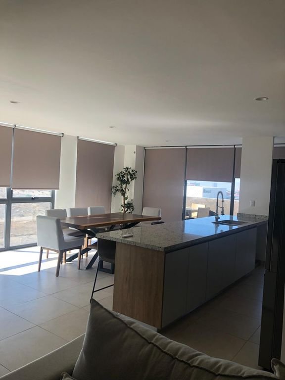 Departamento Amueblado en Renta, a lado de la Vista