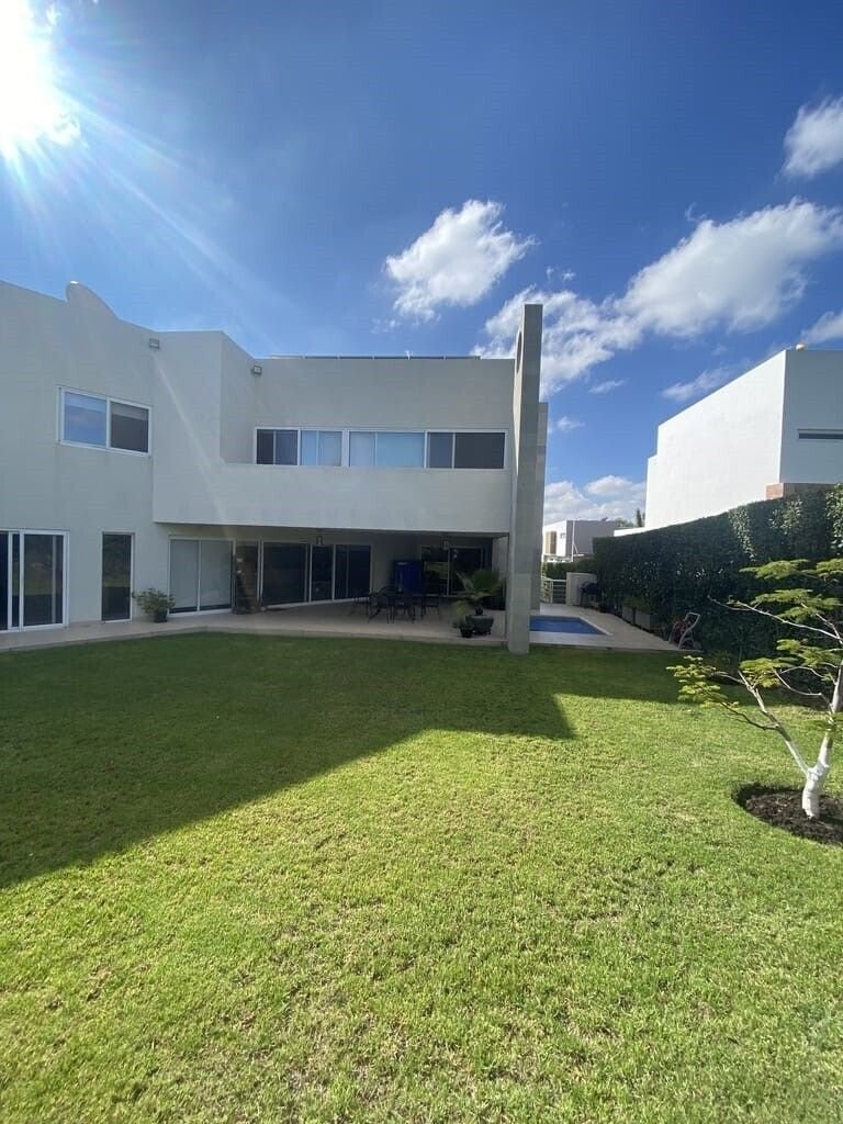 Casa en Venta en Jurica. Regency Club · foto 3
