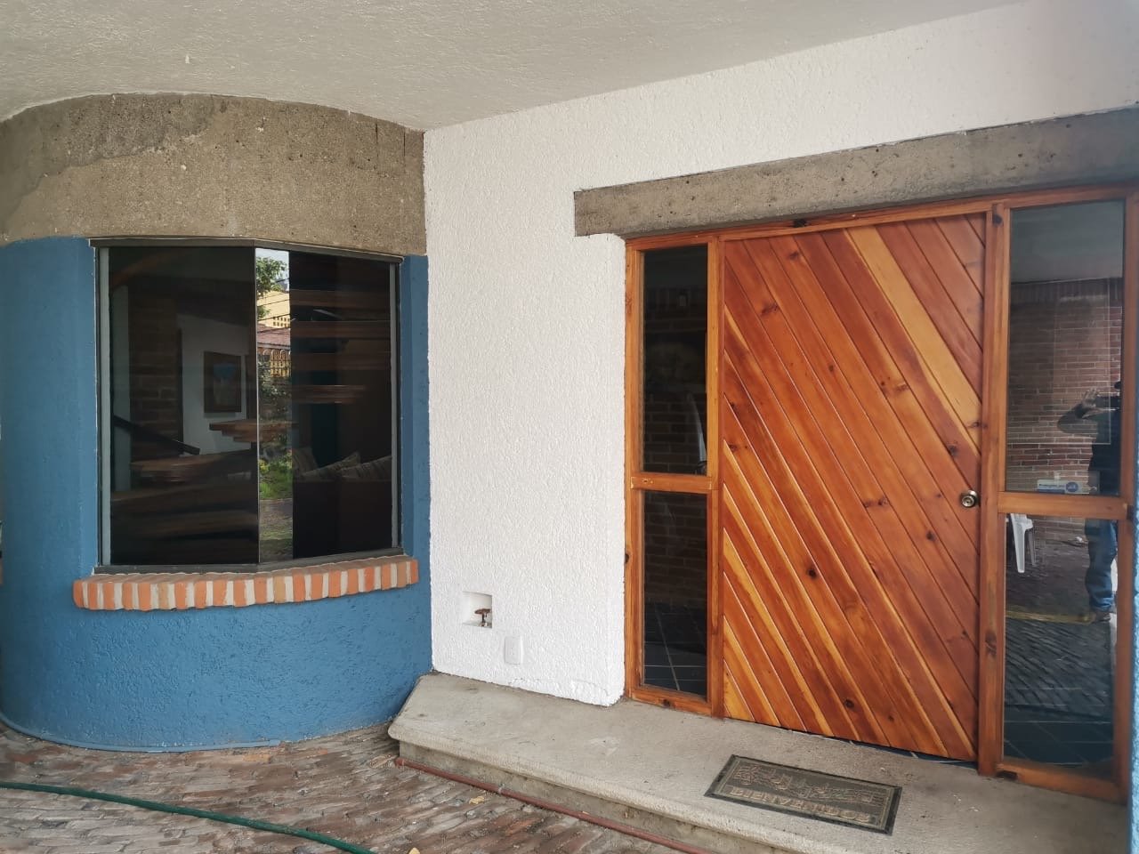 CASA EN VENTA EN BARRANCA SECA, 3 JARDÍNES Y 686m2 DE TERRENO · foto 4