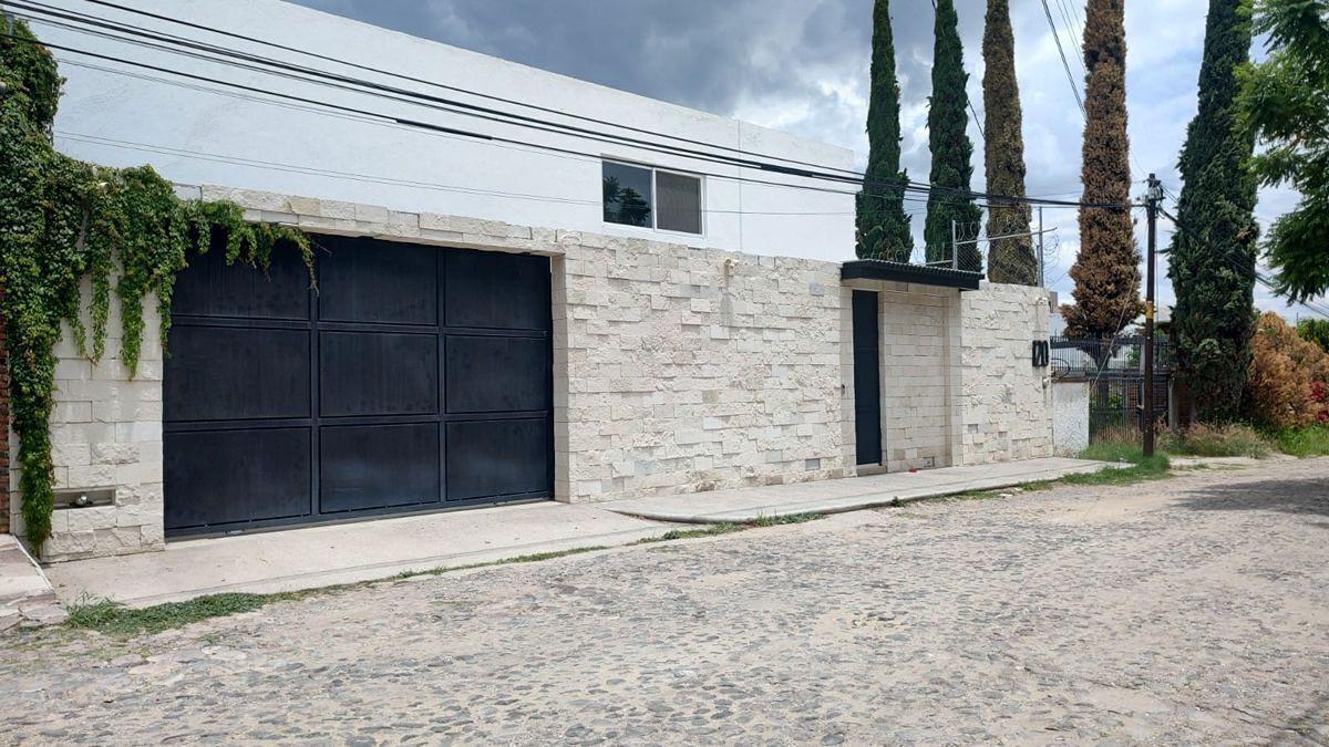 Casa de Lujo en Venta o Renta en Juriquilla Querétaro Villas del Mesón · foto 4