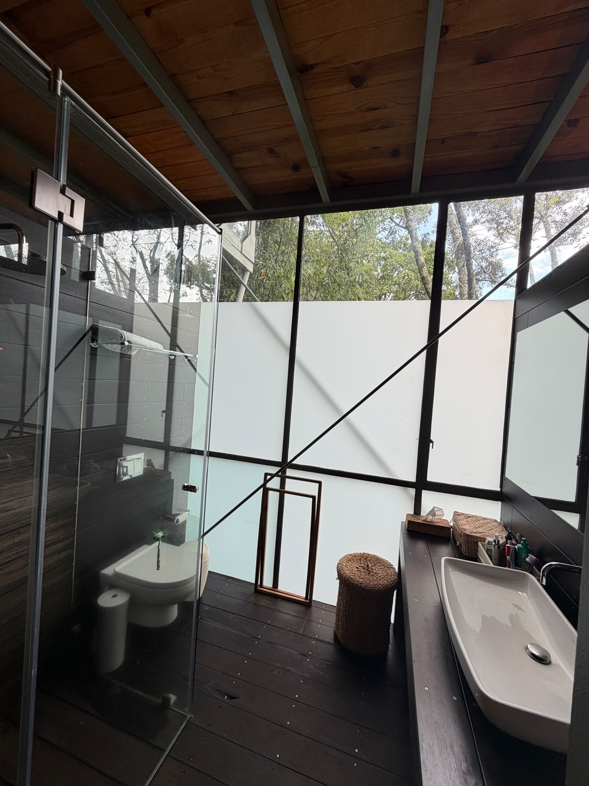 Casa en venta en Valle de Bravo 4 Recámaras · foto 4