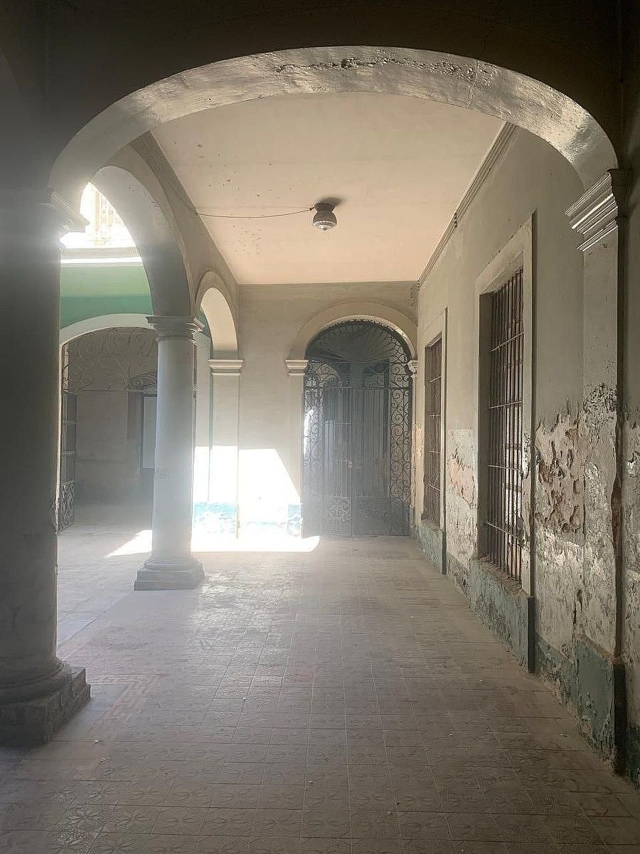 Casa con Uso de Suelo Comercial en Renta Centro Guadalajara