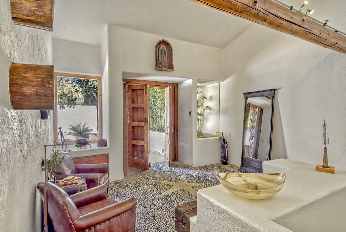 VENTA CASA CON ENCANTO FAMILIAR  EN BOSQUES DE LAS LOMAS   · foto 5