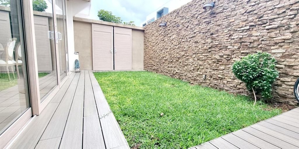 RESIDENCIA en VENTA en Coto Los Castaños · foto 5