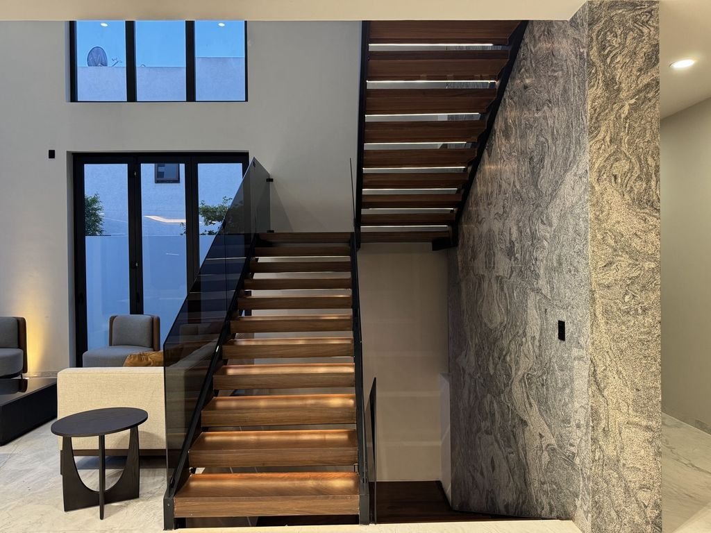Casa en Puerta del Bosque en Venta en Zapopan nueva · foto 5