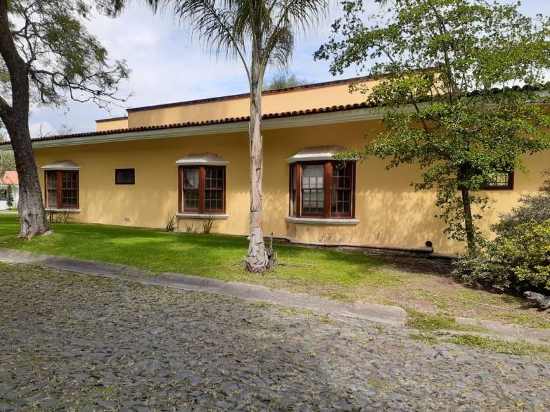 Casa Estilo Rancho Mexicano